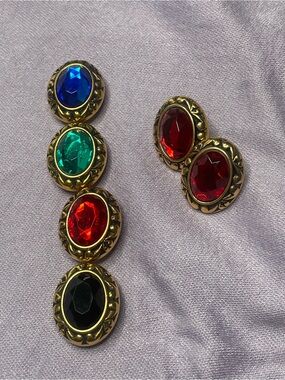 Vintage Gold-Tone Multi-Color Oval button covers with matching earrings